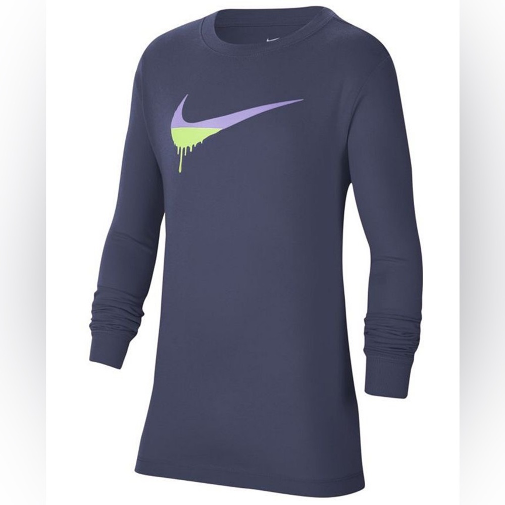 Nike Big Boys Novelty Swoosh Graphic Long Sleeve T-Shirt